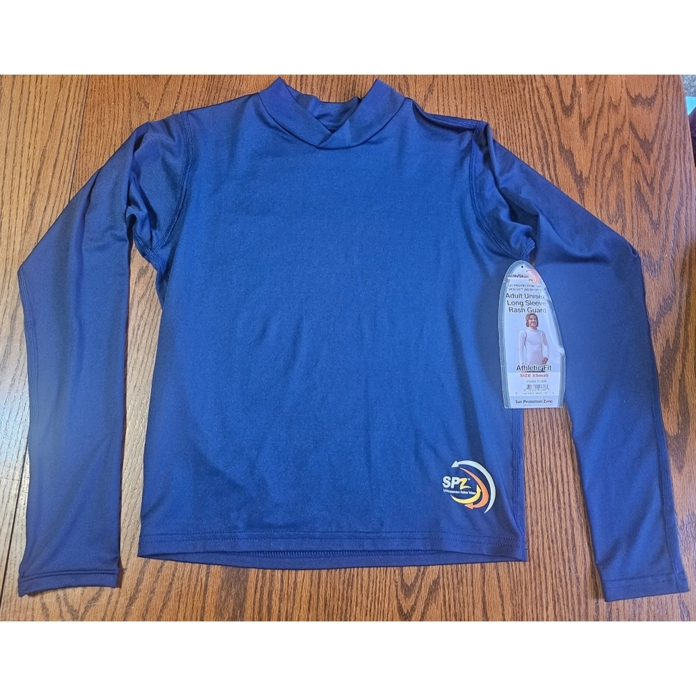 NEW Men's ActivSkin Long Sleeve Rash Guard